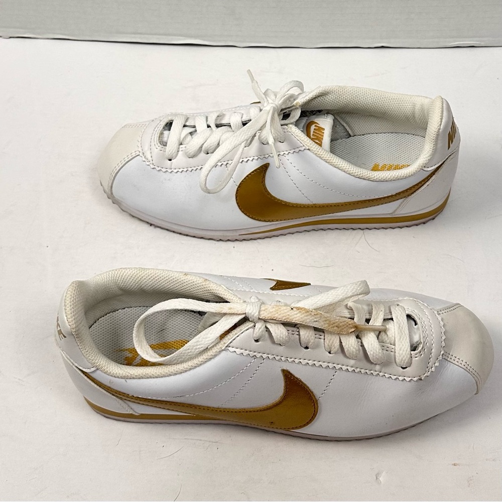 Nike Cortez Classic White and Gold‎ Sneakers Sz 8.5 - Picture 5 of 6